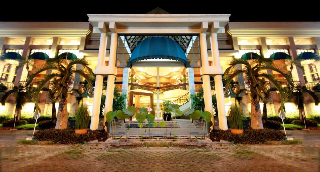 Bentani Hotel & Residence Cirebon Luaran gambar