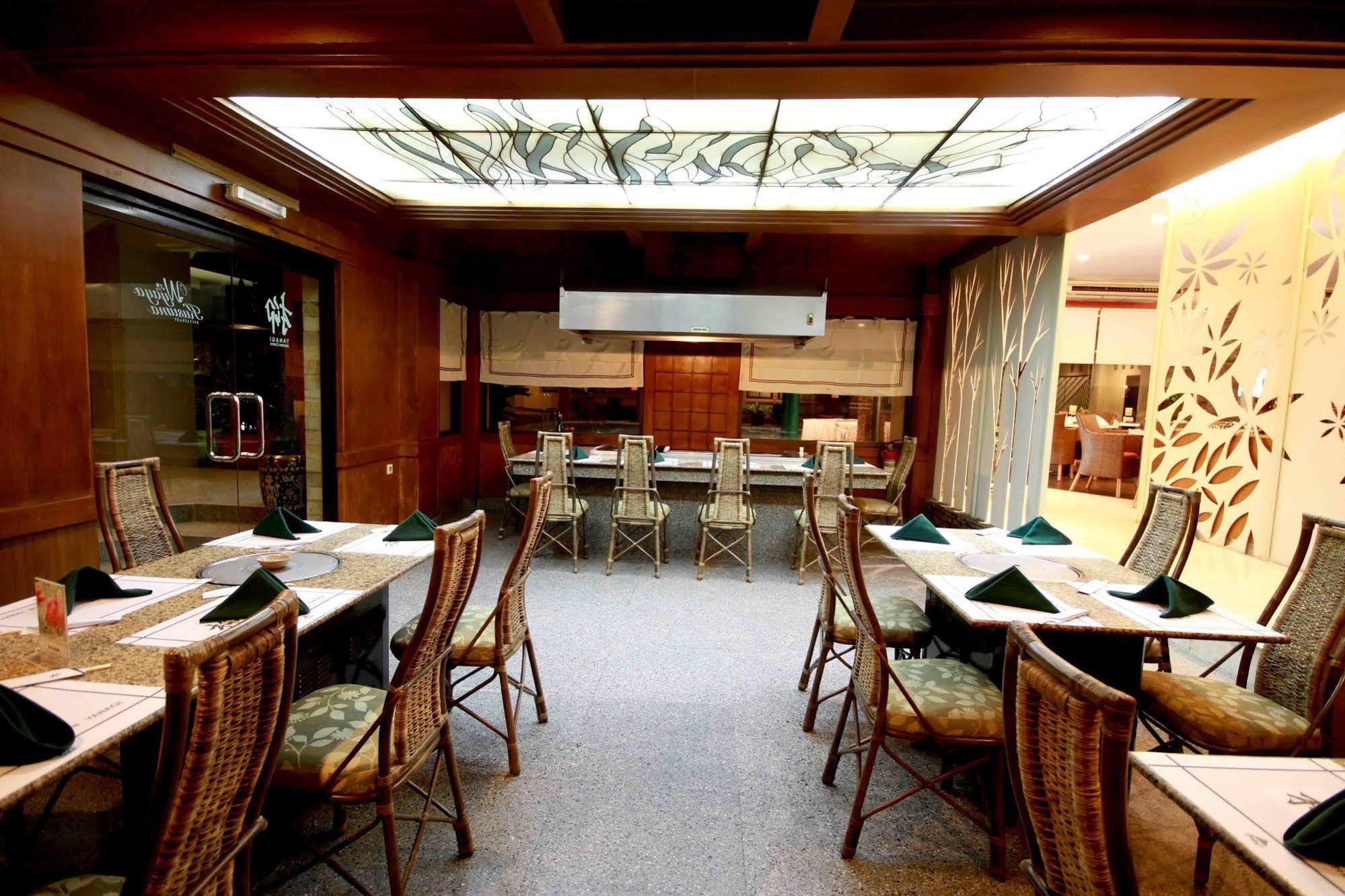 Bentani Hotel & Residence Cirebon Luaran gambar